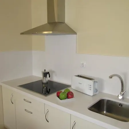 Life San Vicente Apartment