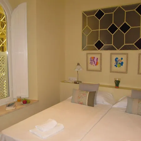 Life San Vicente Apartment *